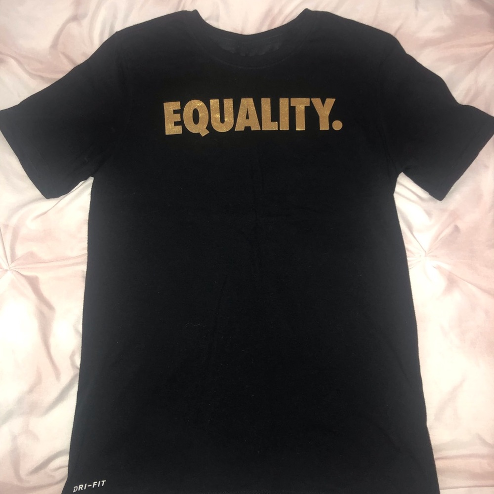 Nike short sleeve equality t-shirt - Picture 1 of 2